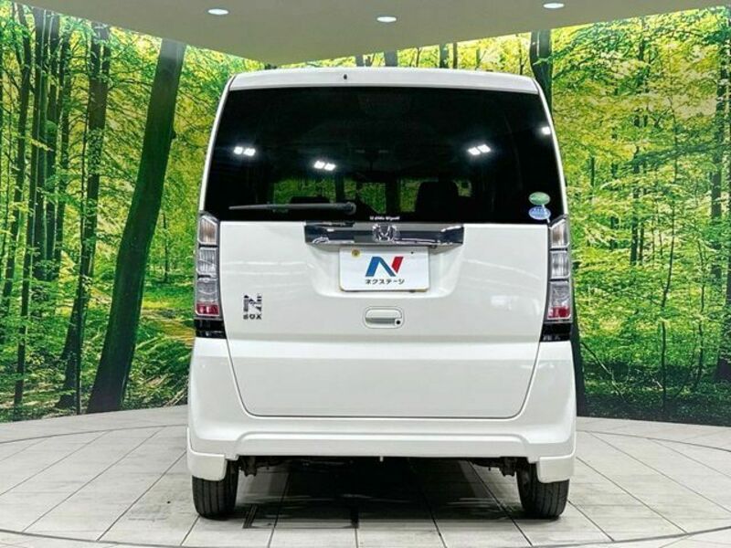N BOX
