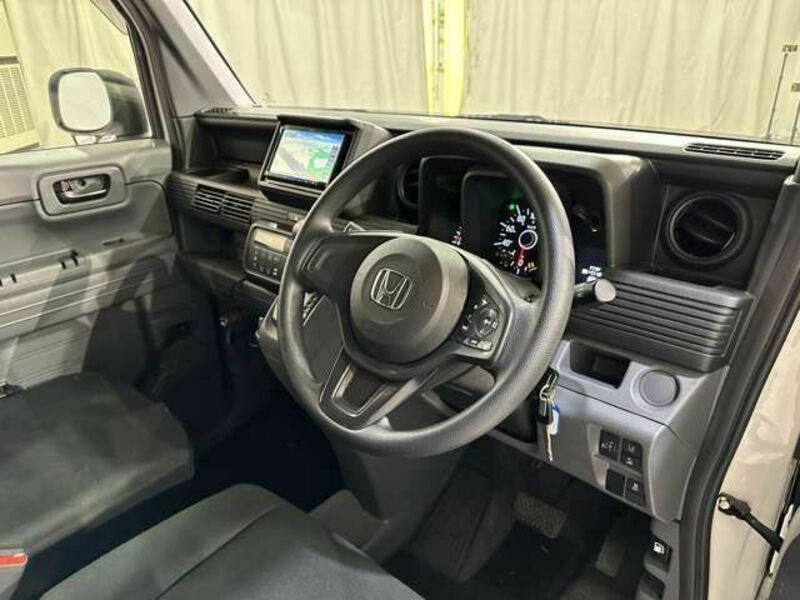 N-VAN