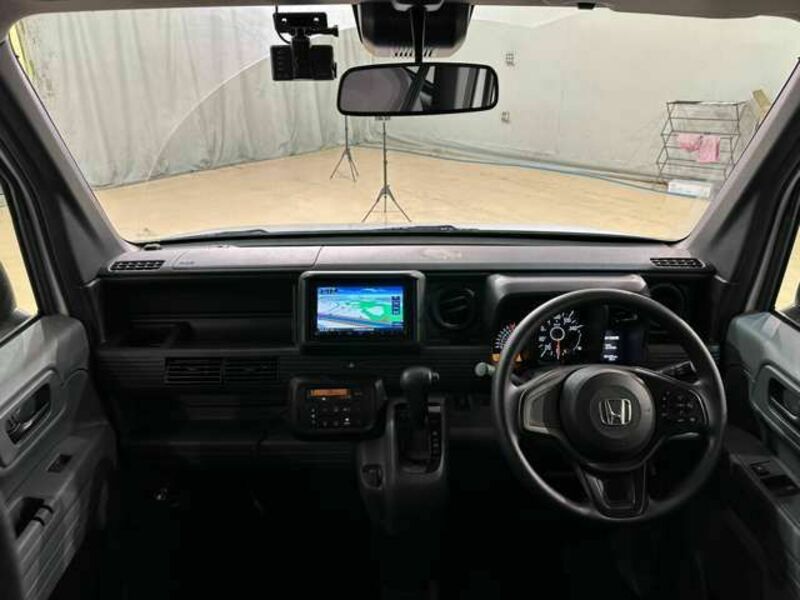 N-VAN