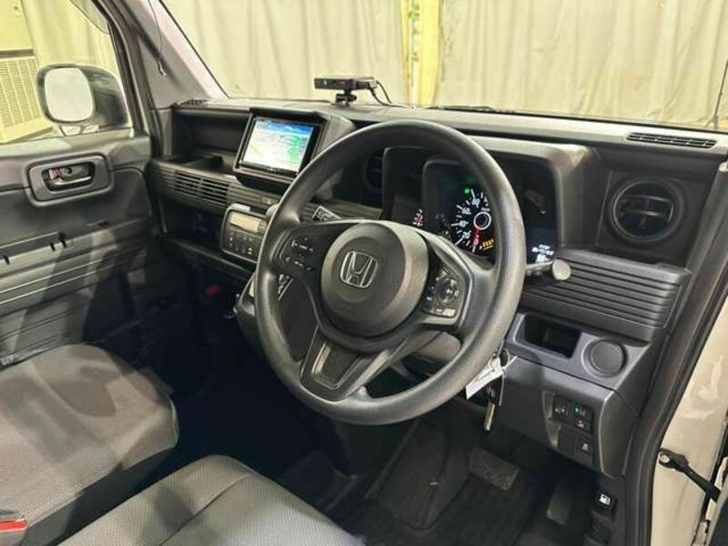 N-VAN