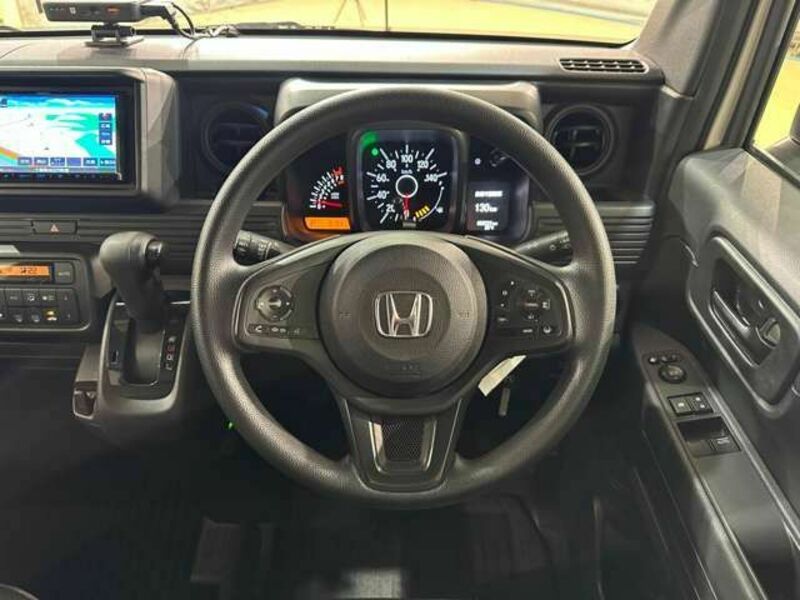 N-VAN