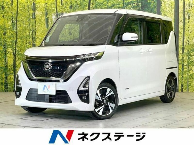 NISSAN ROOX