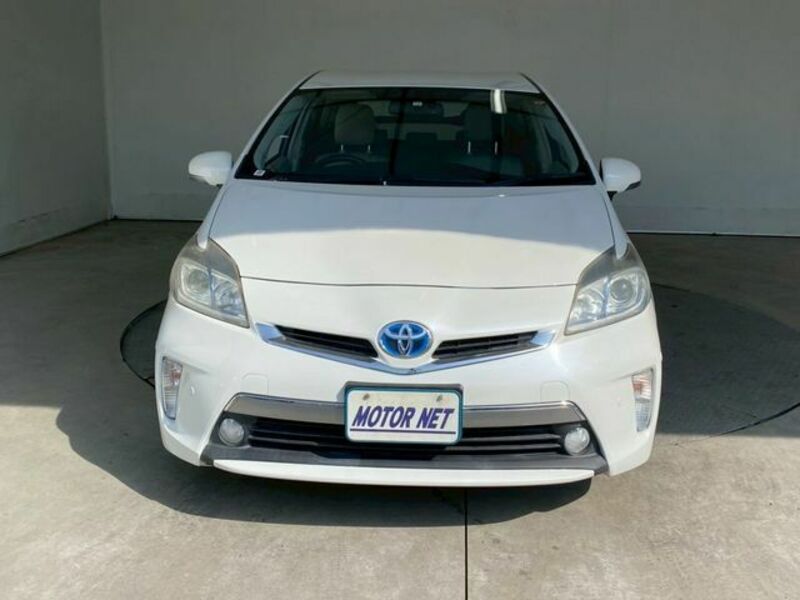PRIUS PHV
