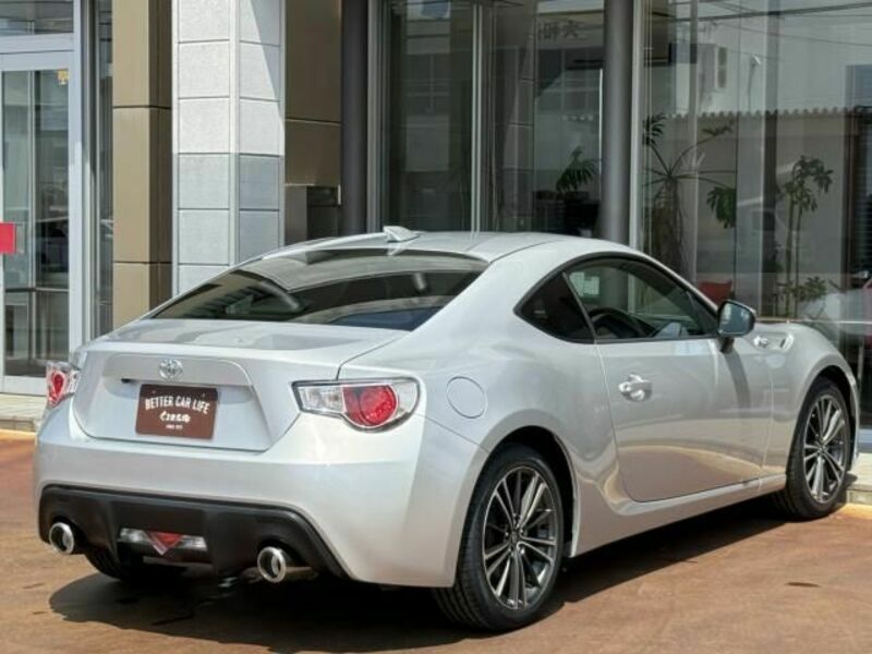 86
