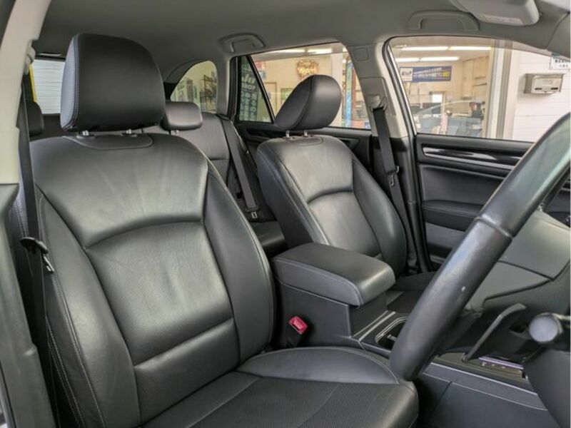 LEGACY OUTBACK