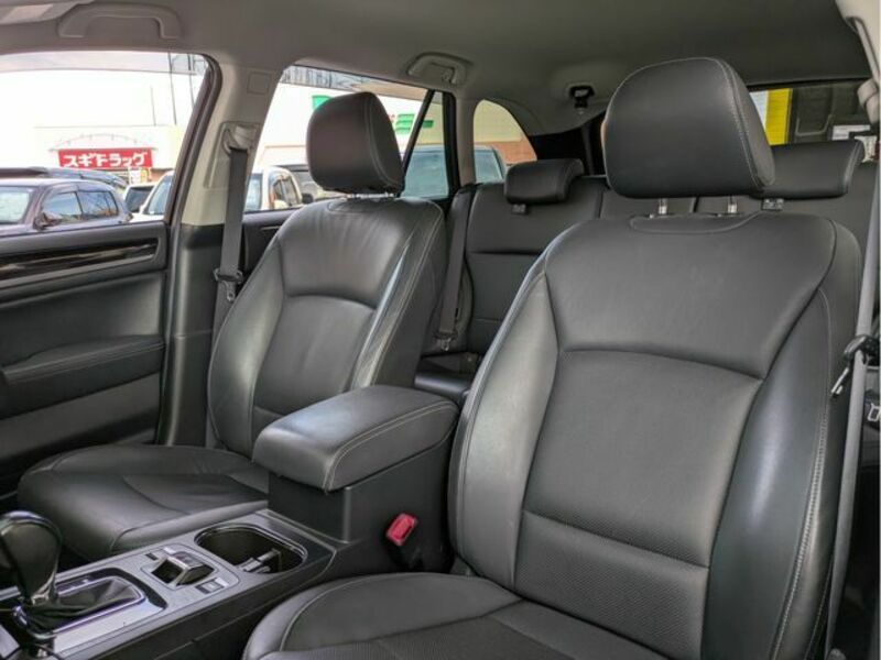 LEGACY OUTBACK