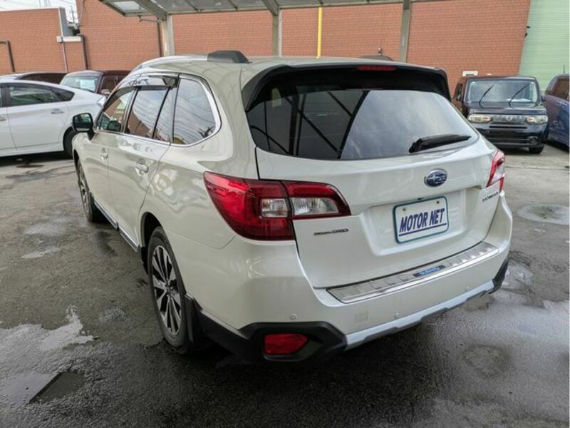 LEGACY OUTBACK