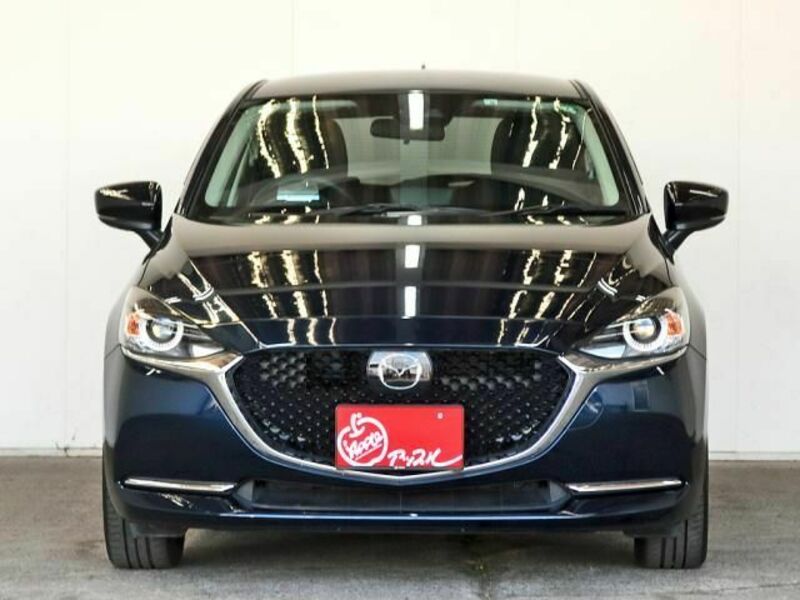 MAZDA2