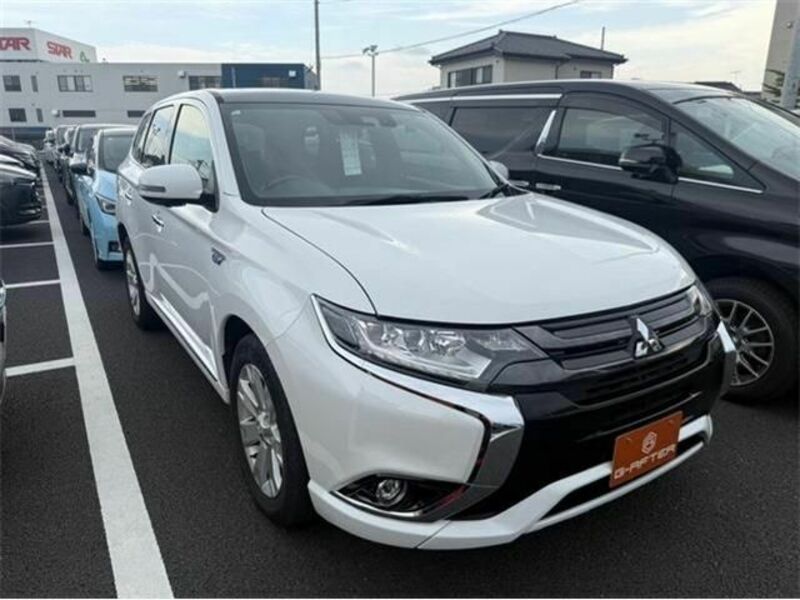 MITSUBISHI OUTLANDER PHEV