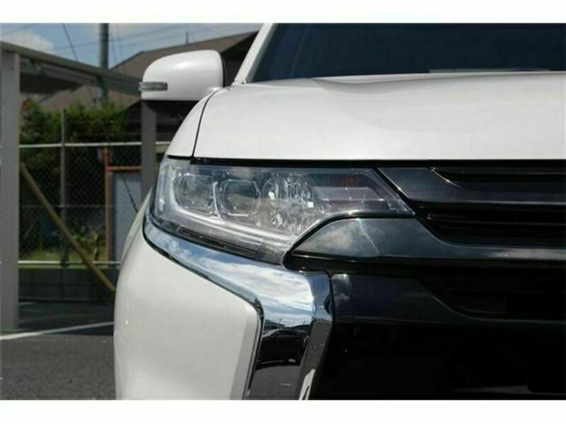 OUTLANDER PHEV