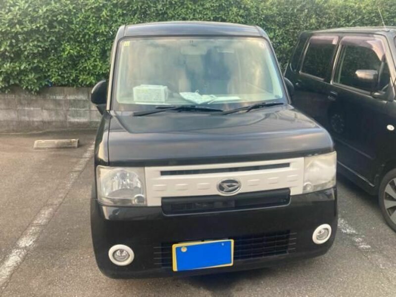 DAIHATSU MOVE CONTE