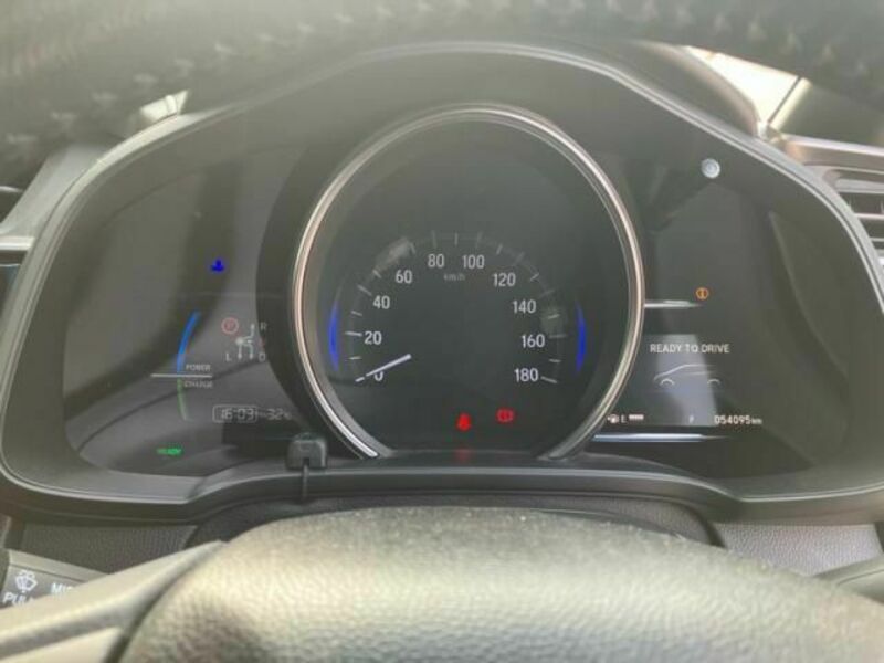 FIT HYBRID