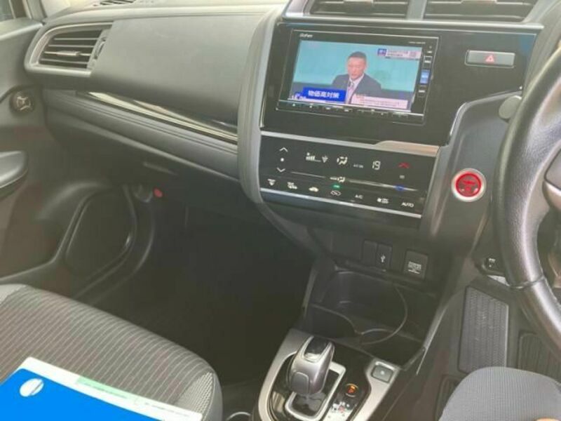 FIT HYBRID