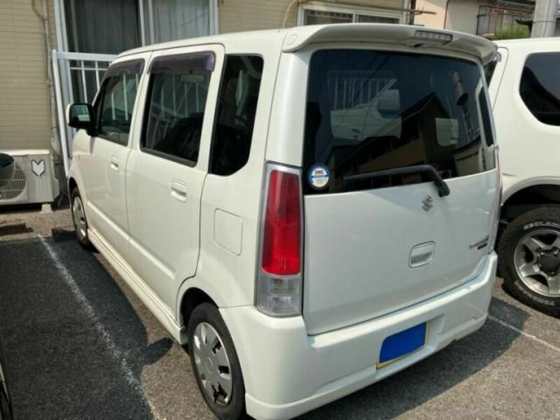 WAGON R