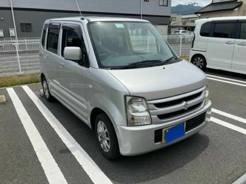 WAGON R-0