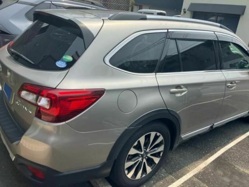 LEGACY OUTBACK