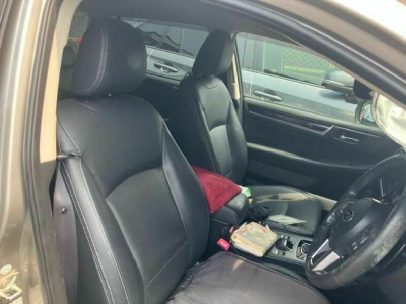 LEGACY OUTBACK
