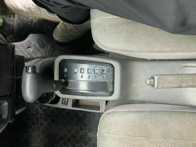 CLIPPER VAN