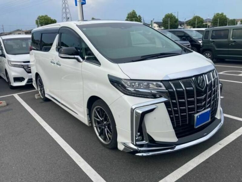 TOYOTA ALPHARD