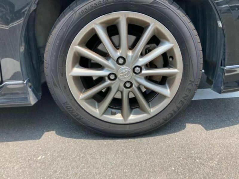 COROLLA FIELDER