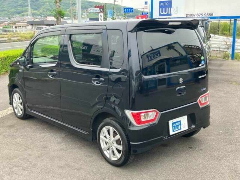 WAGON R
