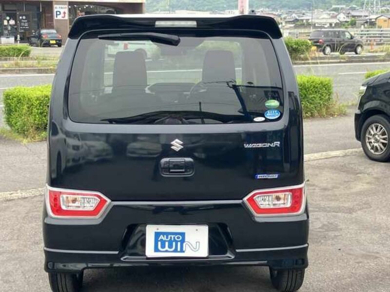 WAGON R