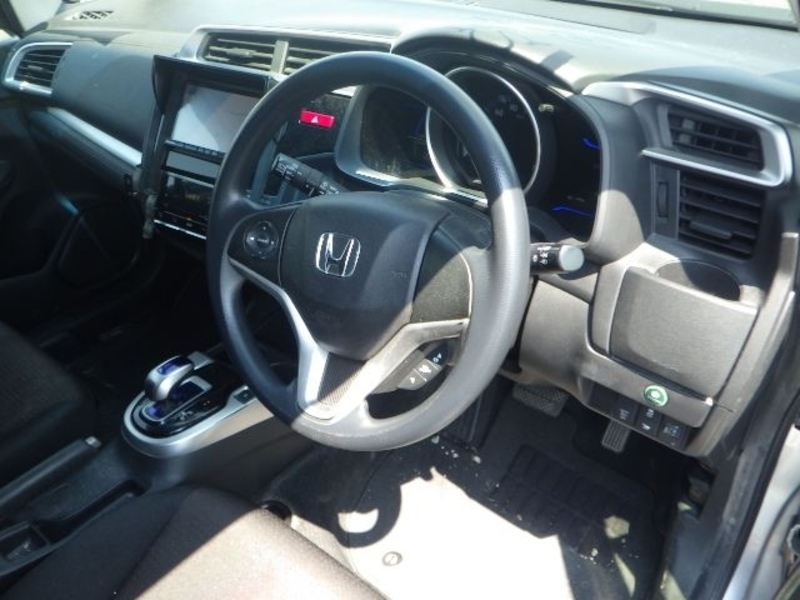 FIT HYBRID