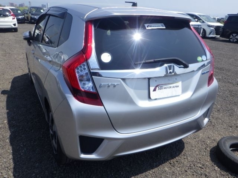 FIT HYBRID