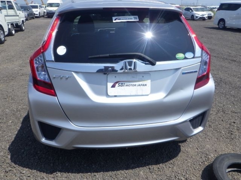 FIT HYBRID