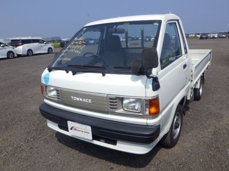 TOYOTA TOWNACE TRUCK