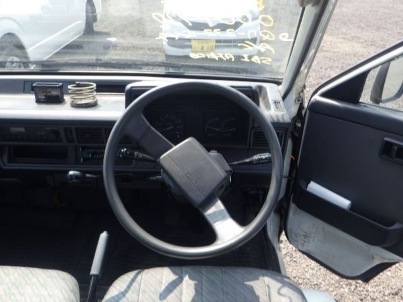 TOWNACE TRUCK