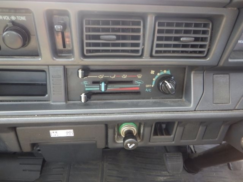 TOWNACE TRUCK
