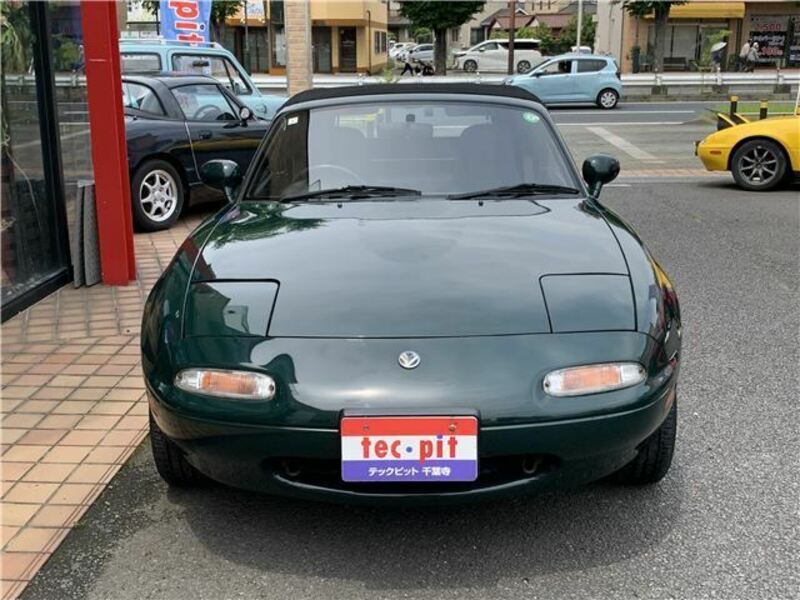 EUNOS ROADSTER