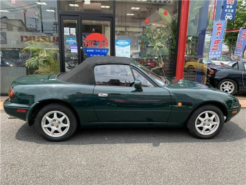 EUNOS ROADSTER