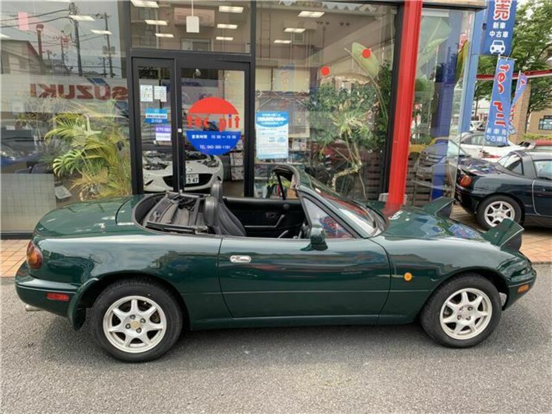 EUNOS ROADSTER