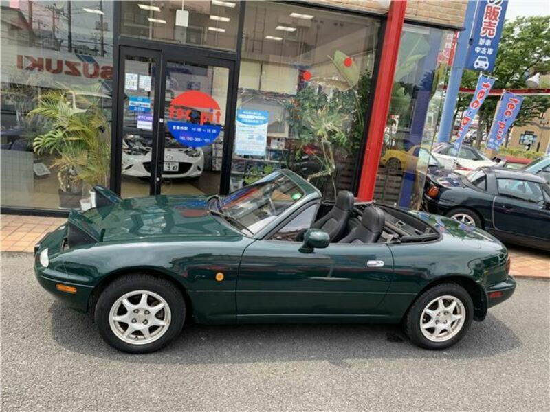EUNOS ROADSTER
