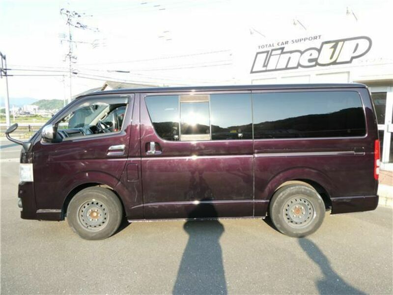 HIACE VAN