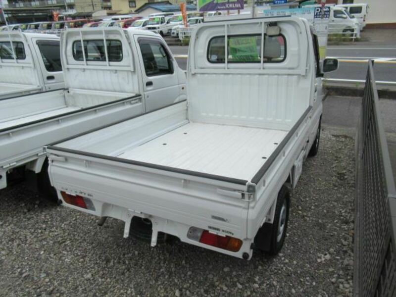 CLIPPER TRUCK