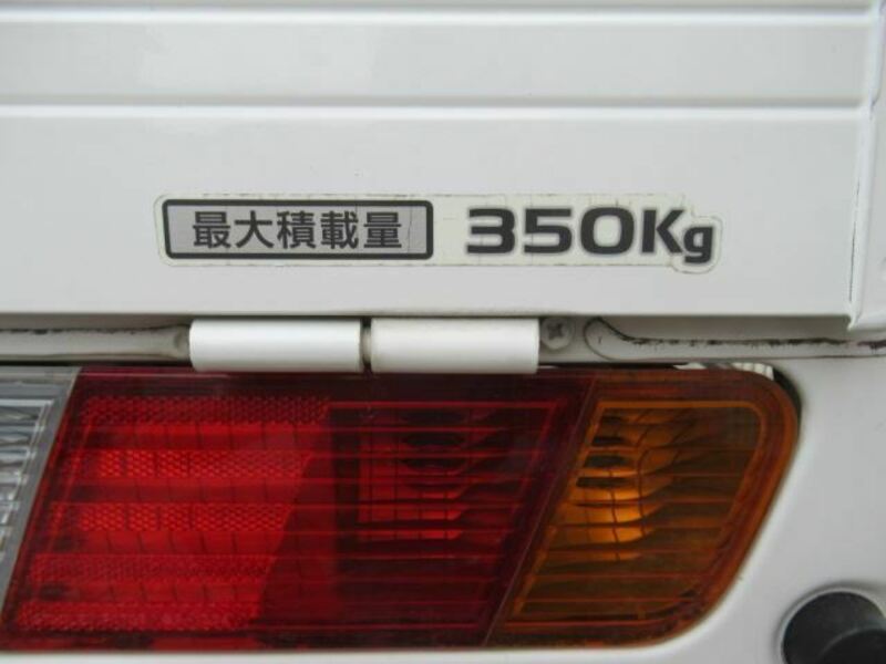 CLIPPER TRUCK