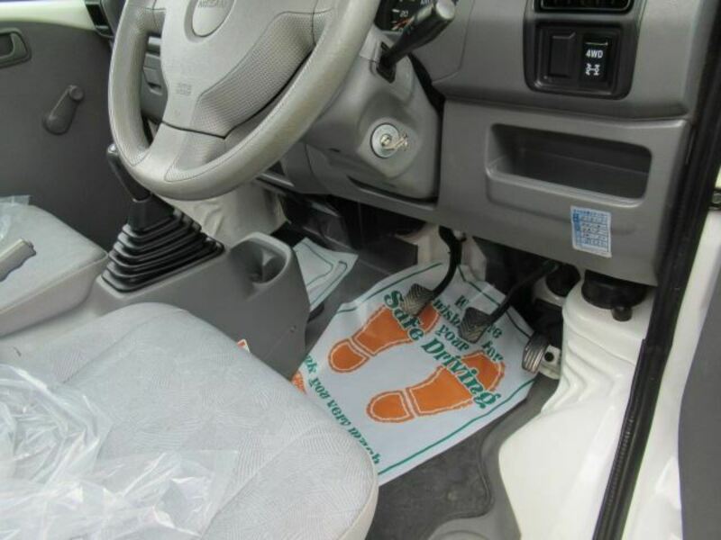 CLIPPER TRUCK