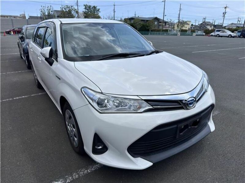 COROLLA FIELDER