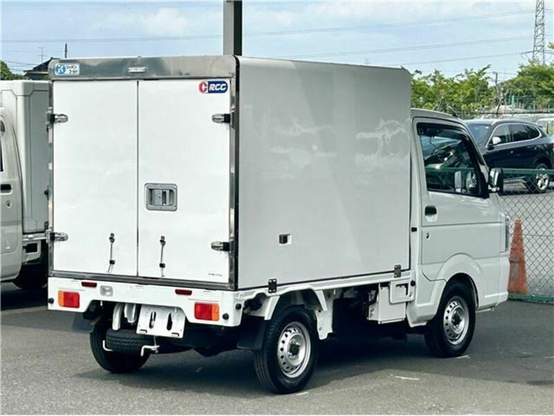 CARRY TRUCK