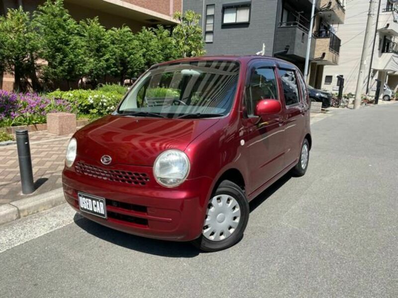 DAIHATSU MOVE LATTE
