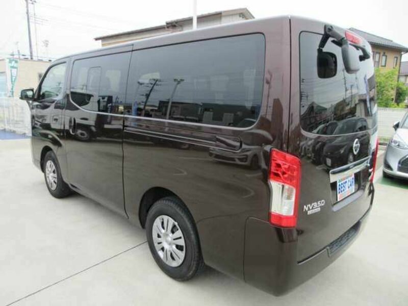 NV350 CARAVAN