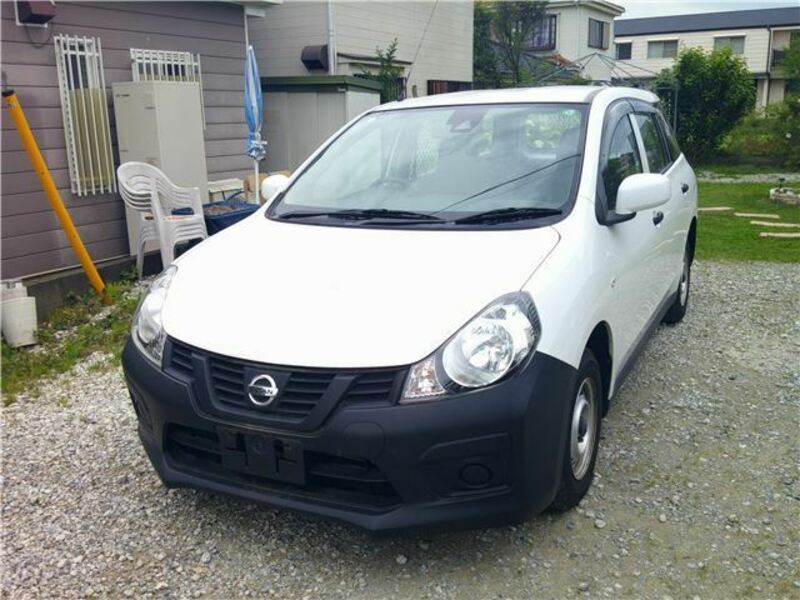 NISSAN AD