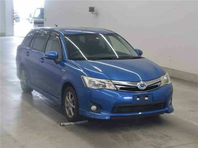 TOYOTA COROLLA FIELDER
