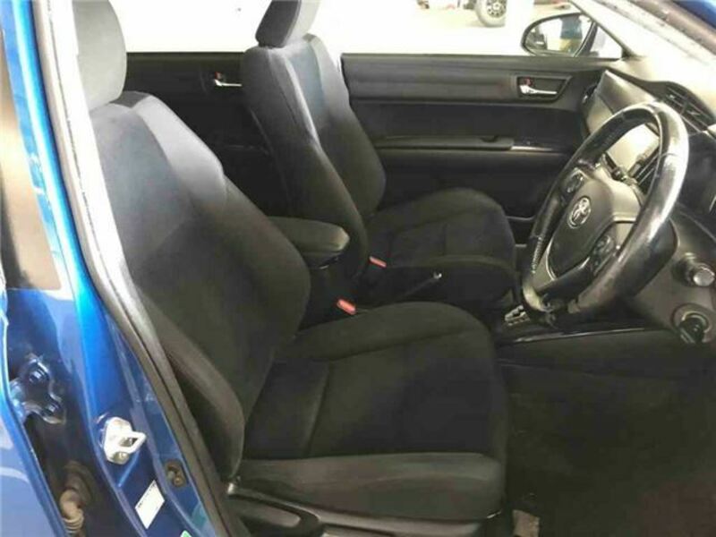 COROLLA FIELDER