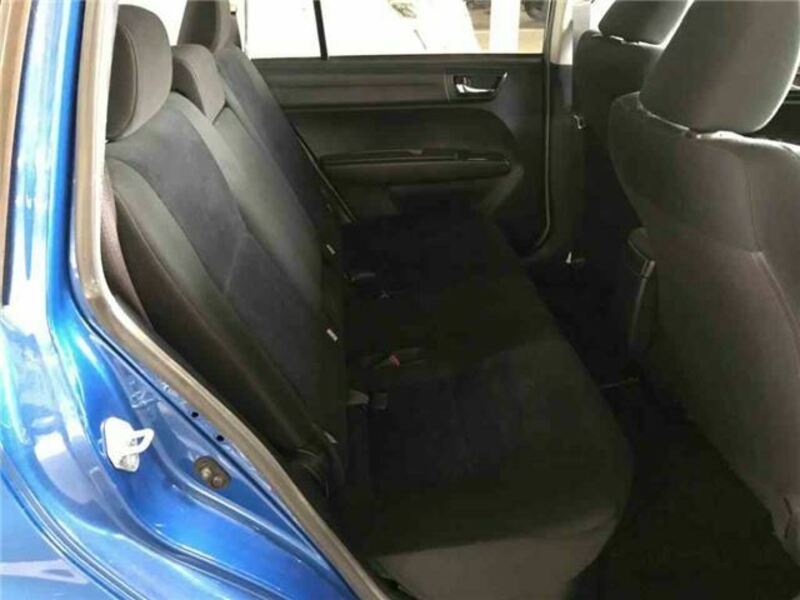 COROLLA FIELDER