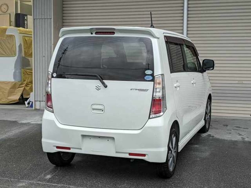 WAGON R