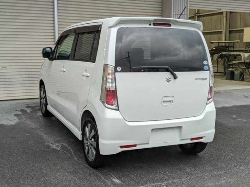 WAGON R